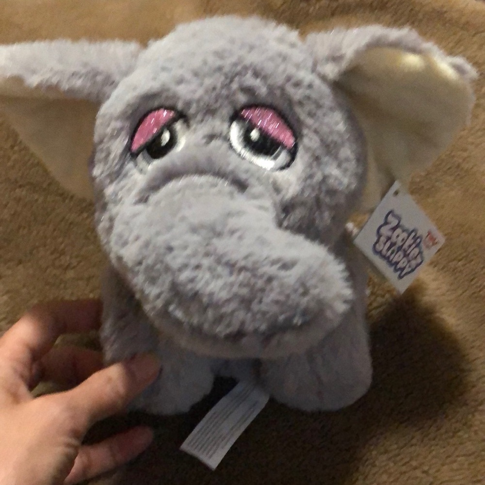 NWT ZOOKIEZ ELEPHANT SLAPPY PLUSH TOY - Clings to objects by using its legs